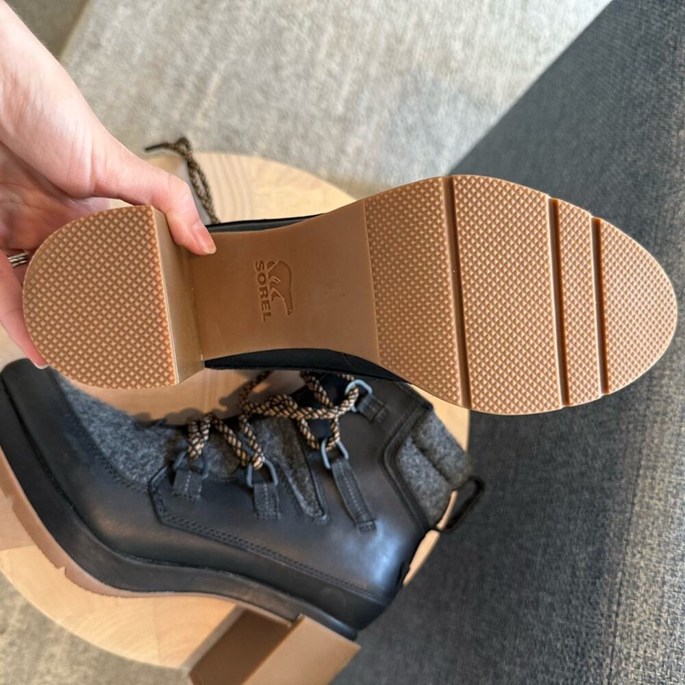 Sorel Blake Lace-Up Leather & Felt Hiking Boots Size 9 - Picture 6 of 7